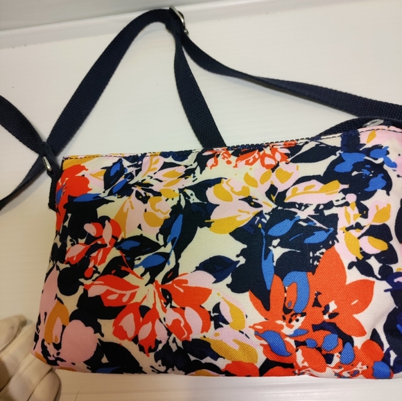 NWOT Kipling HB6557 Wes Crossbody Shoulder Bag Purse Polyester Splashy - Picture 5 of 10